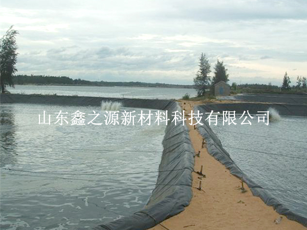 魚蝦養(yǎng)殖防滲膜鋪設(shè)過程中有哪些注意事項(xiàng)？
